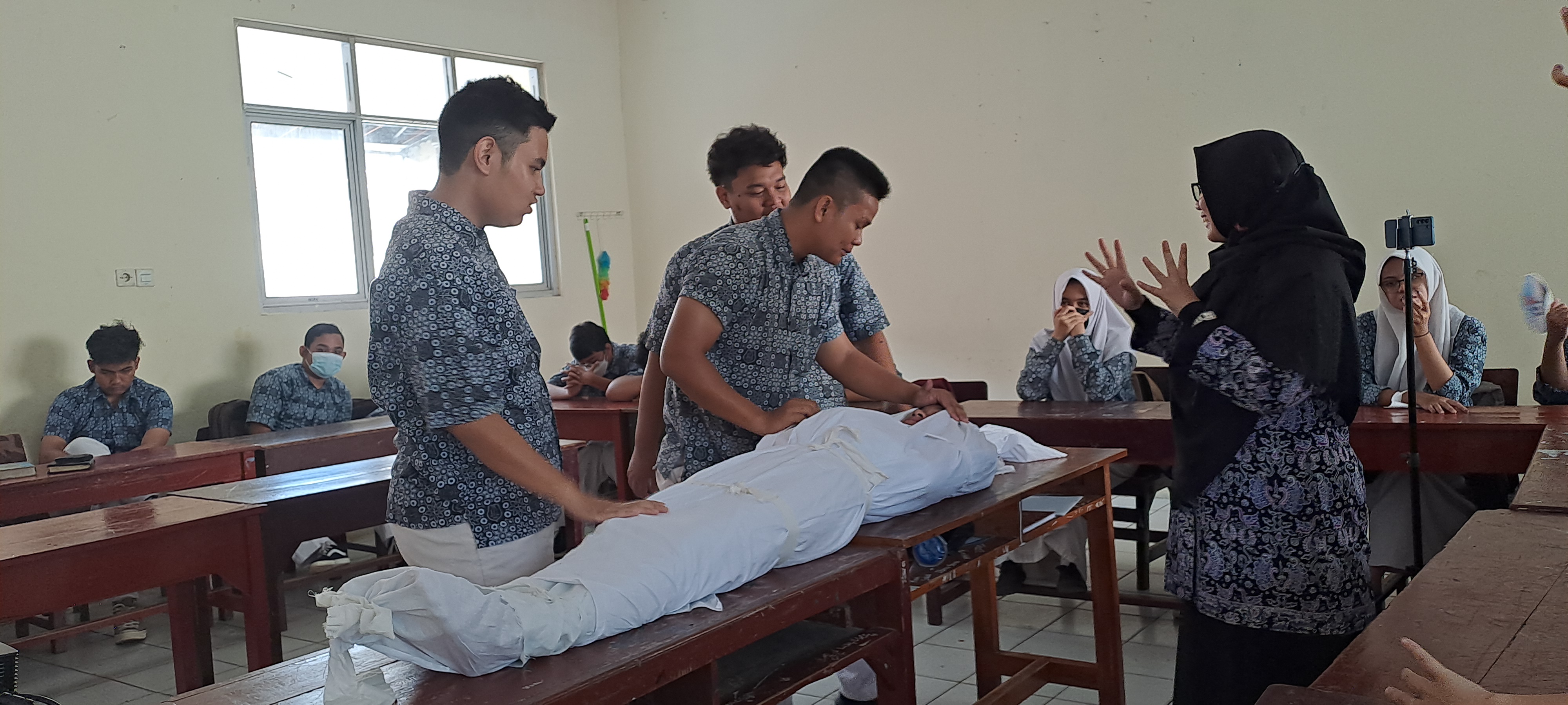 Belajar di Kelas